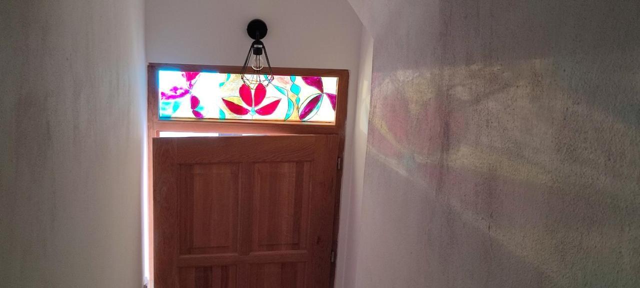 - Cafe Princ Pod Hradem Wifi, Klima Apartment Sternberk