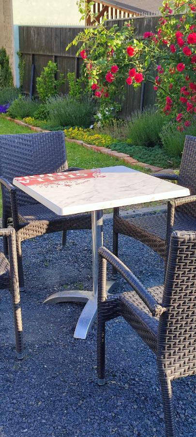 Apartment - Cafe Princ Pod Hradem Wifi, Klima