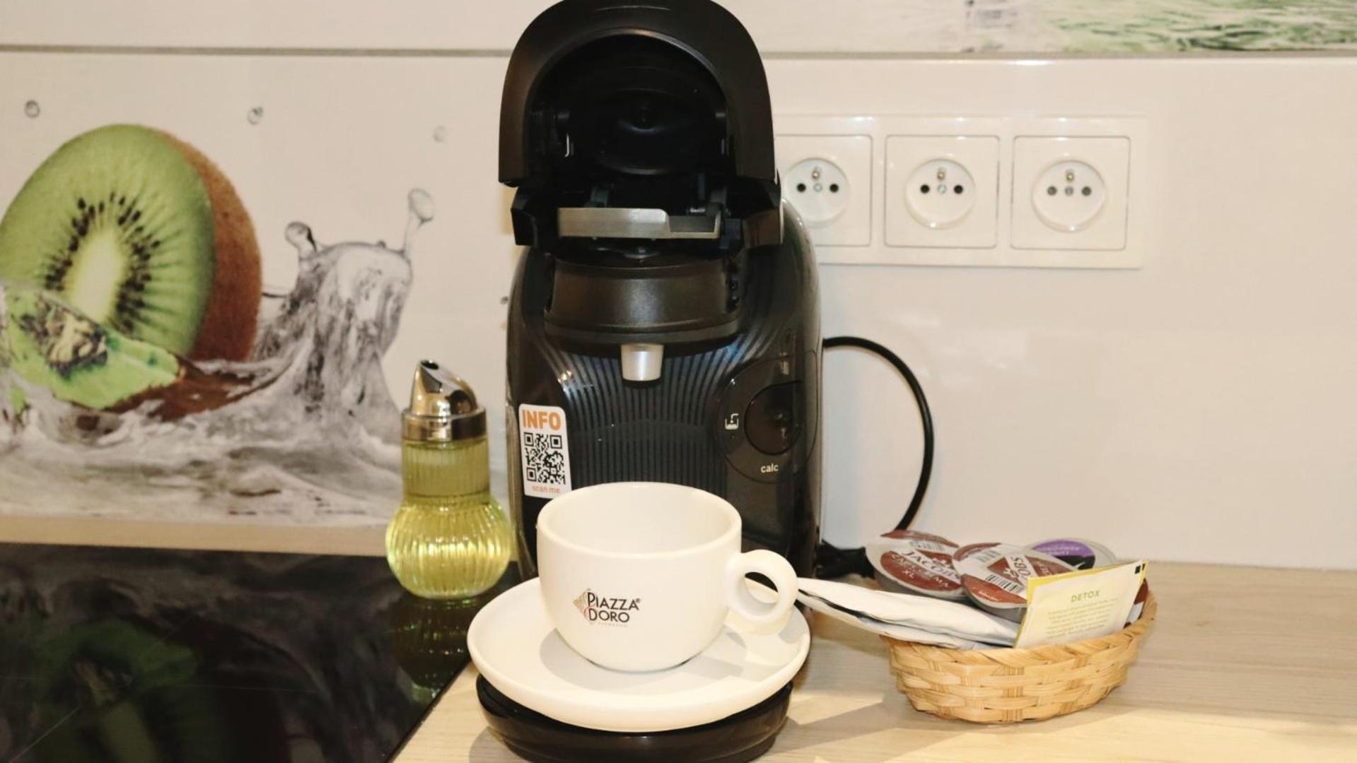 - Cafe Princ Pod Hradem Wifi, Klima Apartment