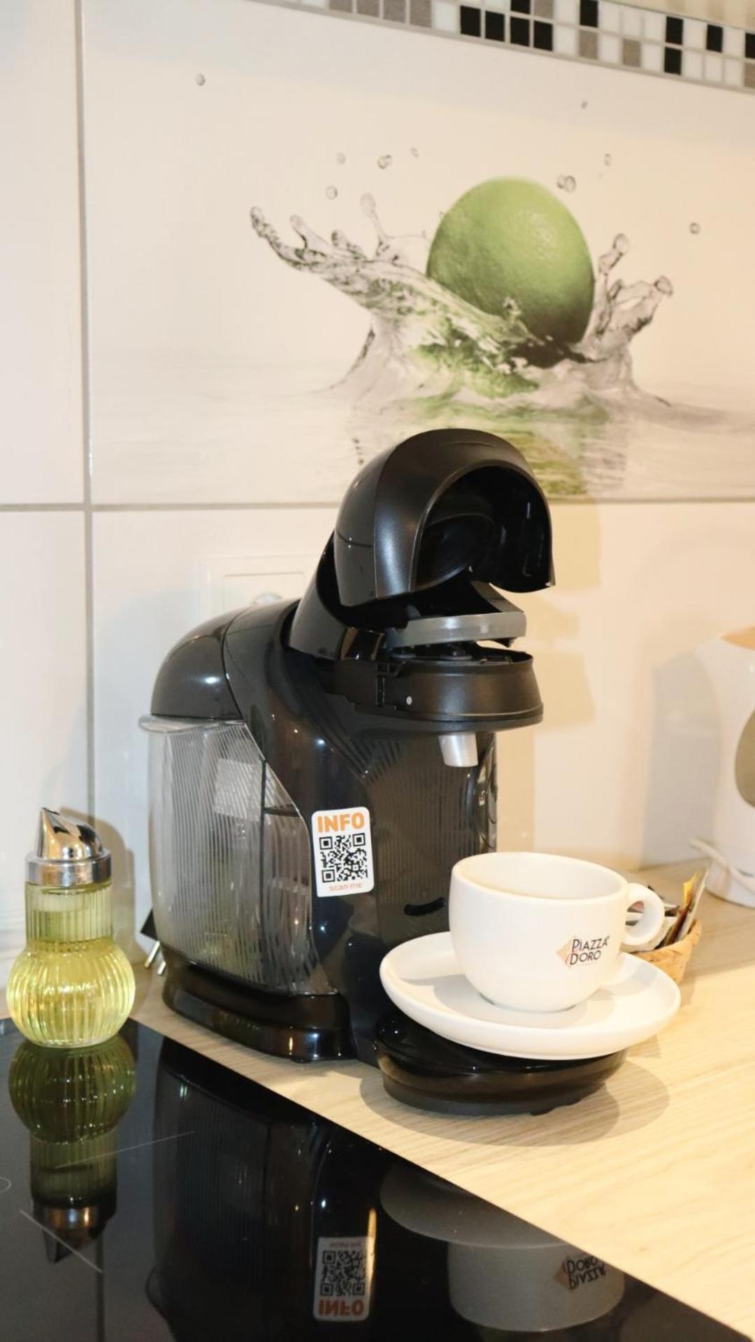 - Cafe Princ Pod Hradem Wifi, Klima * Sternberk