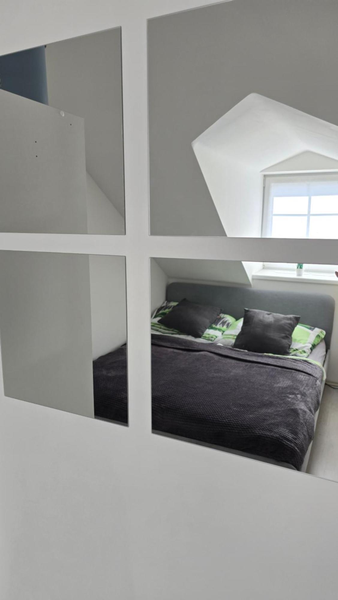 - Cafe Princ Pod Hradem Wifi, Klima Apartment Sternberk